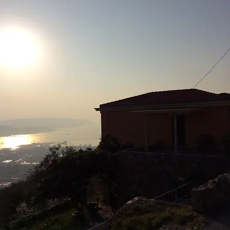 Vakantiehuis Belvedere Holiday House *